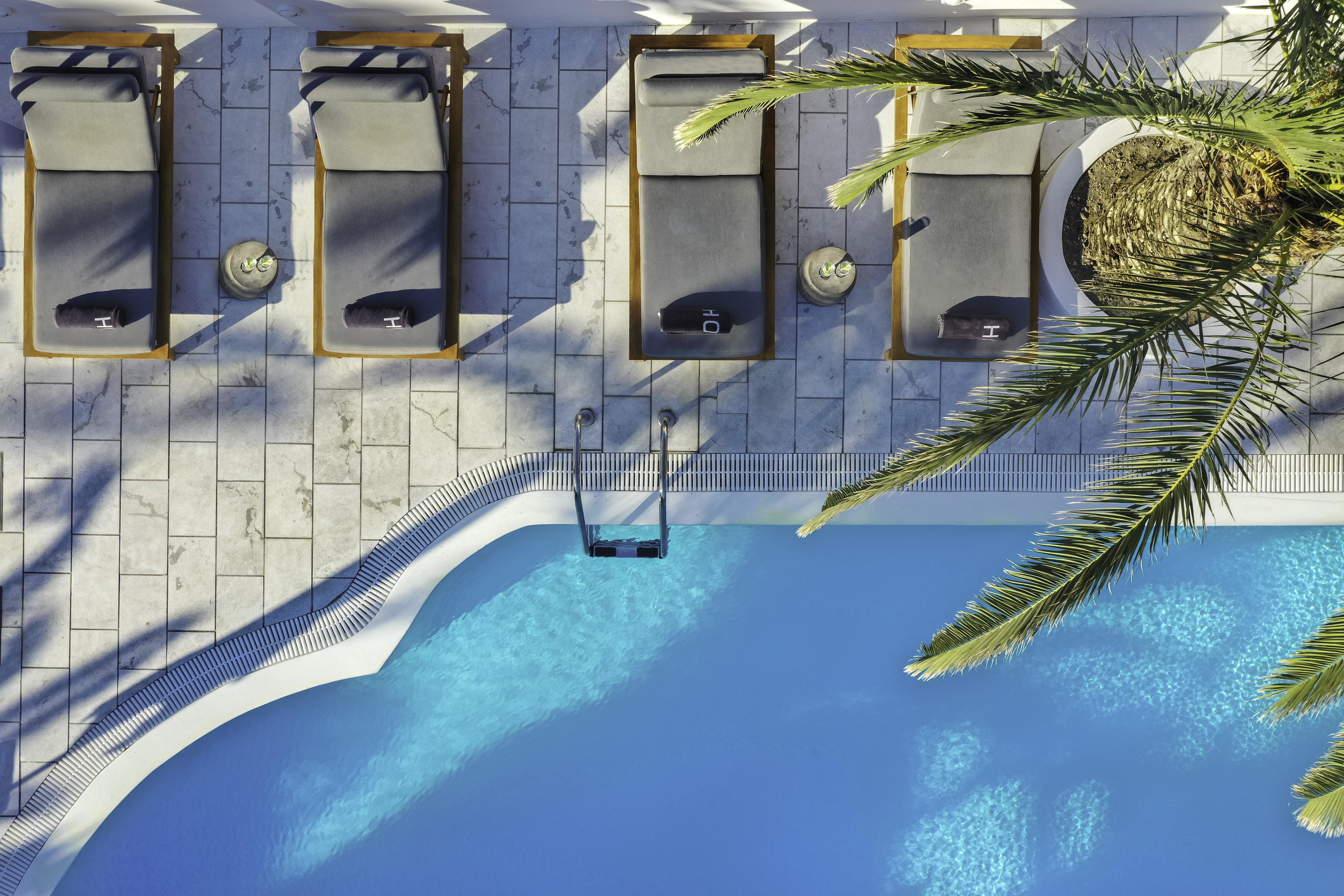 Strogili - Adults Only Kamari (Santorini)
