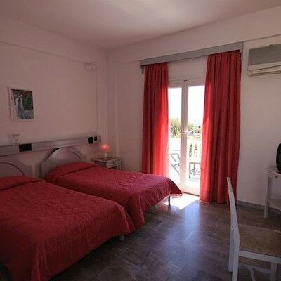 Hotel Strogili - Adults Only